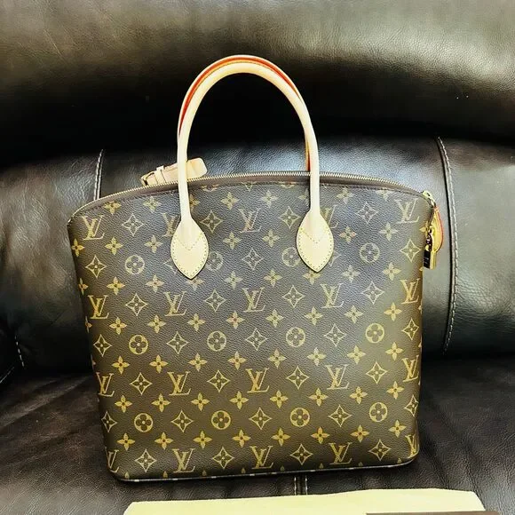 Louis Vuitton Lockit MM - Picture 8 of 16